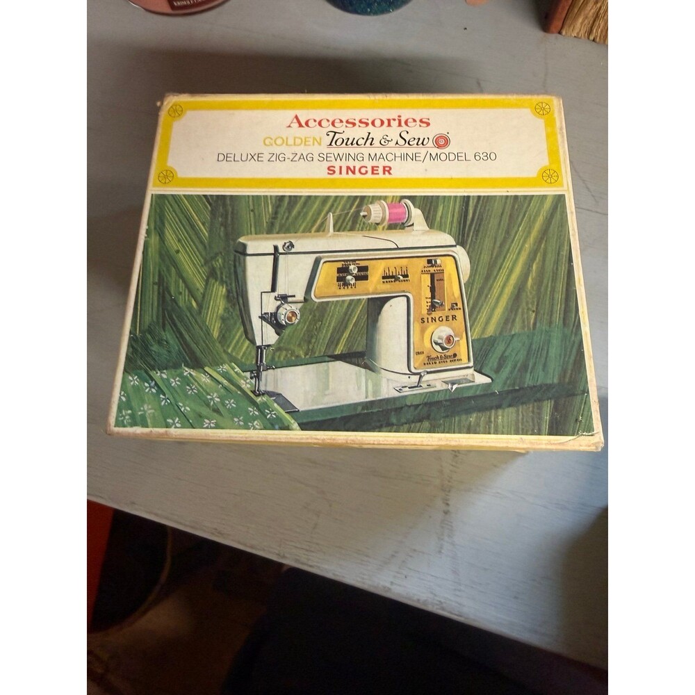 Vintage Singer Golden Touch & Sew Deluxe Zig-Zag Sewing Machine Accessory Set